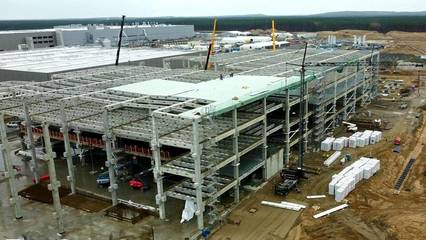 特斯拉计划扩建柏林工厂,年产能增至100万辆